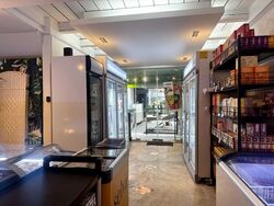 North Bridge Road (D7), Retail #574072751